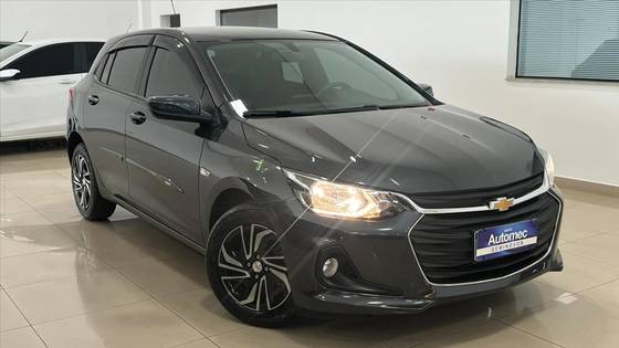 CHEVROLET ONIX 1.0 FLEX LT MANUAL CHEVROLET ONIX 1.0 FLEX LT MANUAL